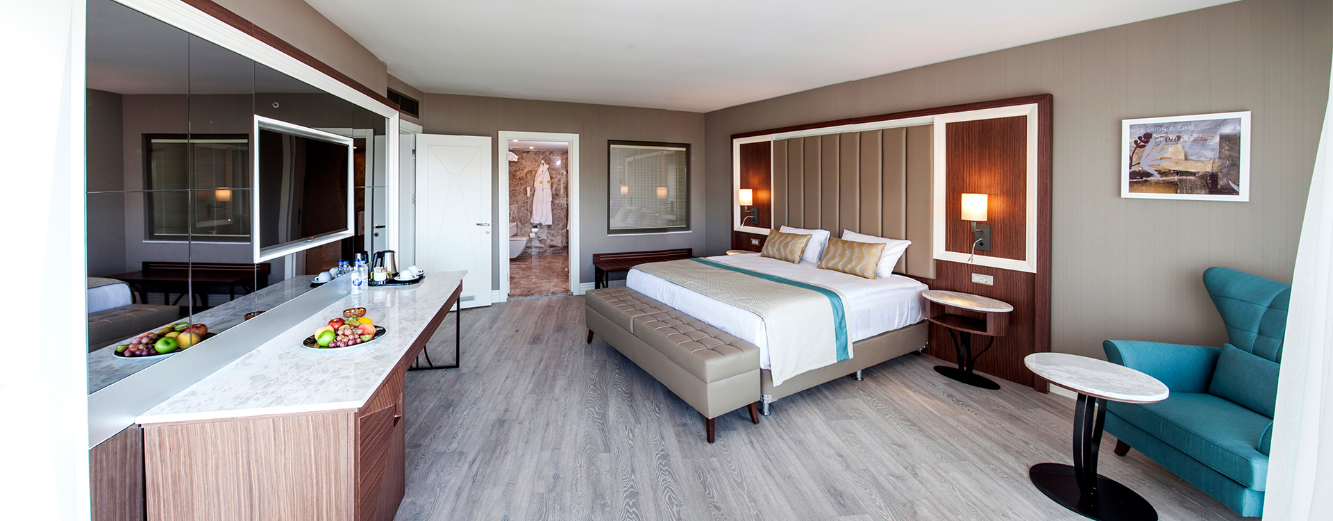 Deluxe Suite Forest